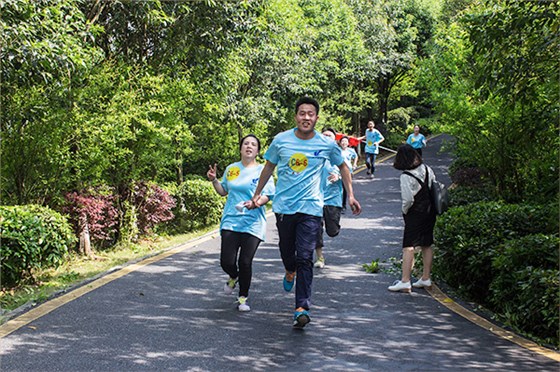 郴汽集團(tuán)組織開(kāi)展迎&ldquo;五一&rdquo;慶祝建司60周年智跑競(jìng)賽活動(dòng)