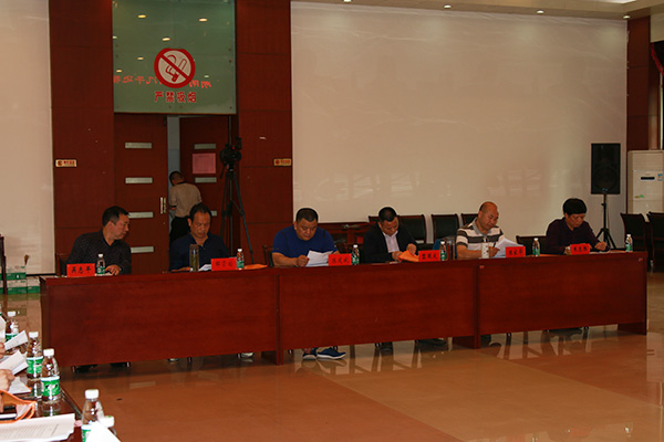 郴汽集團(tuán)隆重召開股東會2017年第一次會議