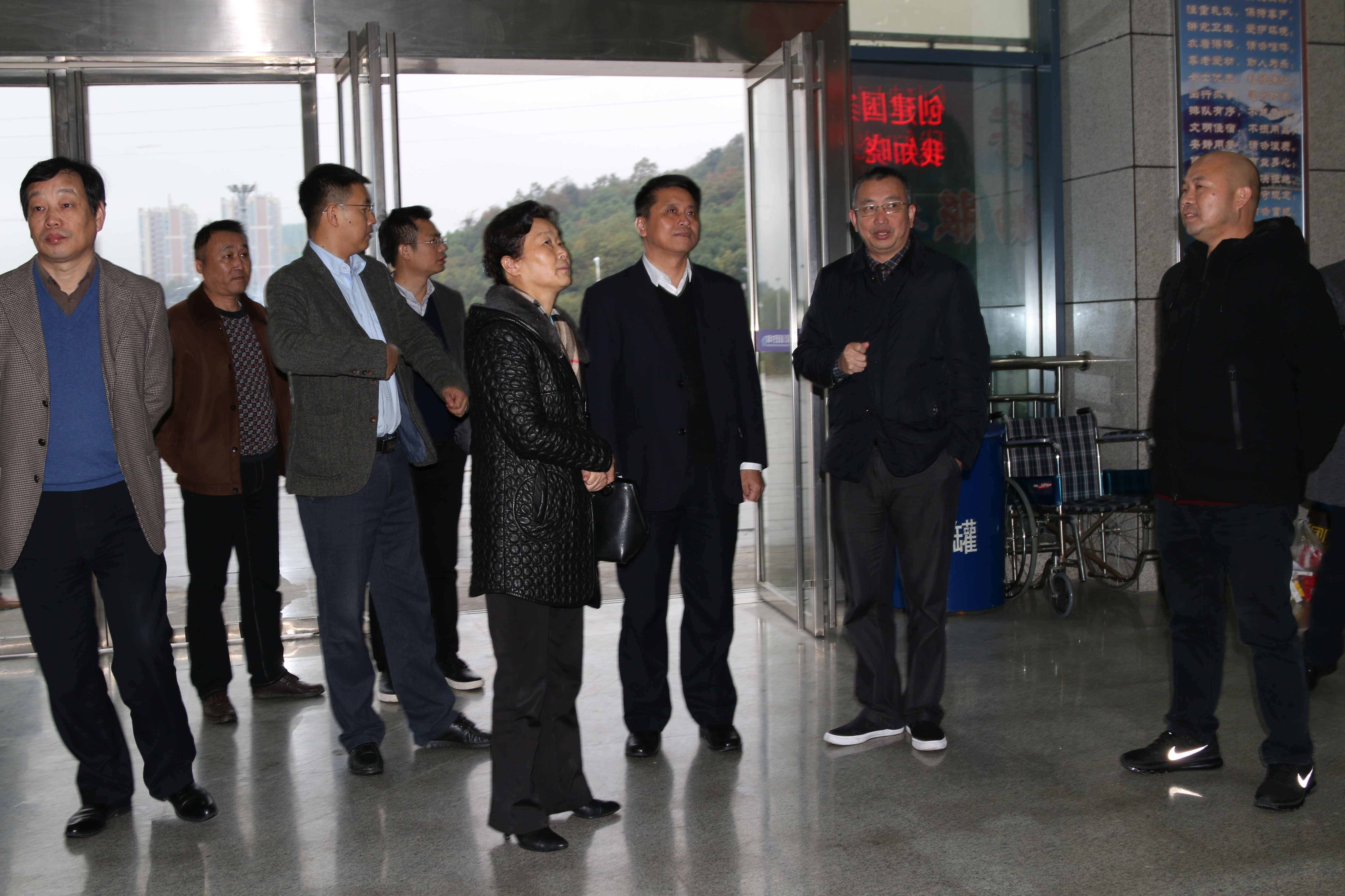 單建華、馬鳳萍一行來(lái)我司考察交流2