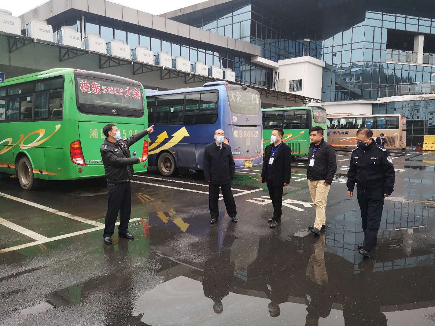 市“除頑瘴痼疾”督導(dǎo)組到桂東分公司檢查指導(dǎo)工作 市“除頑瘴痼疾”督導(dǎo)組到桂東分公司檢查指導(dǎo)工作